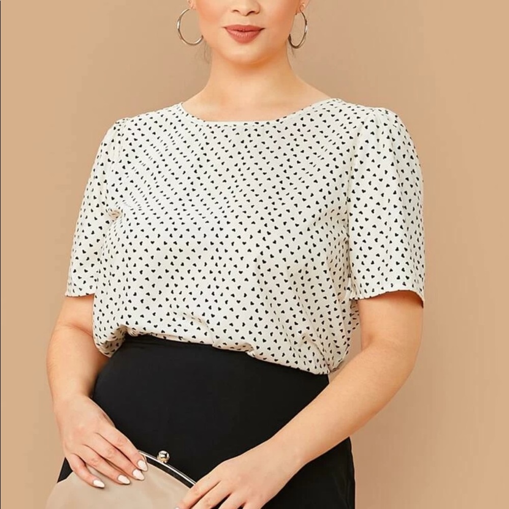 Now Back Heart Print Top(Make Offer)